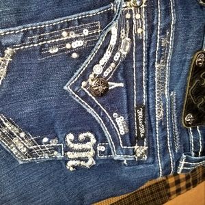 Miss Me Size 27